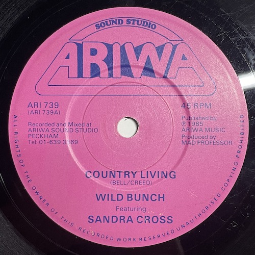 Wild Bunch Featuring Sandra Cross - Country Living